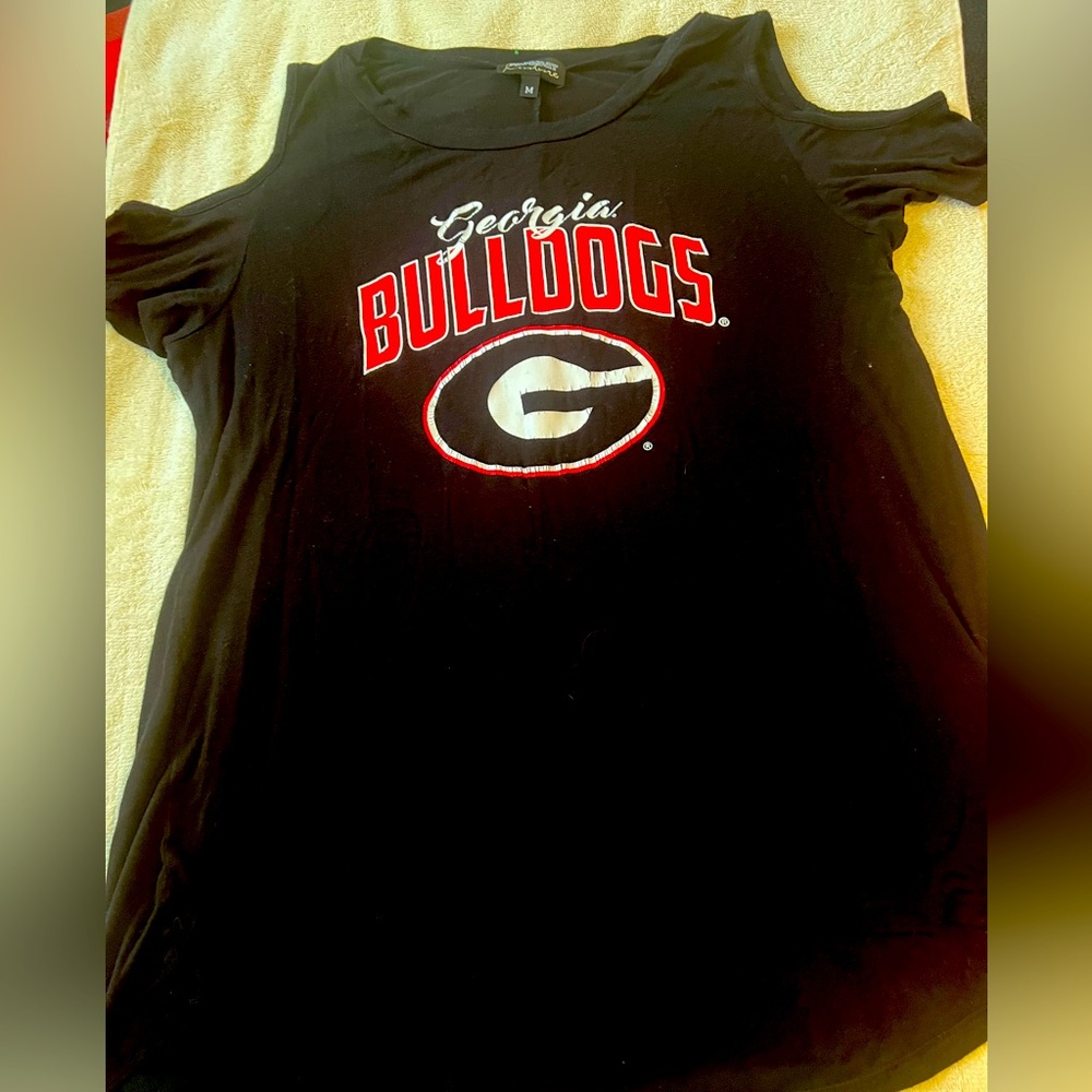 Wonderful Shoulder less Georgia shirt